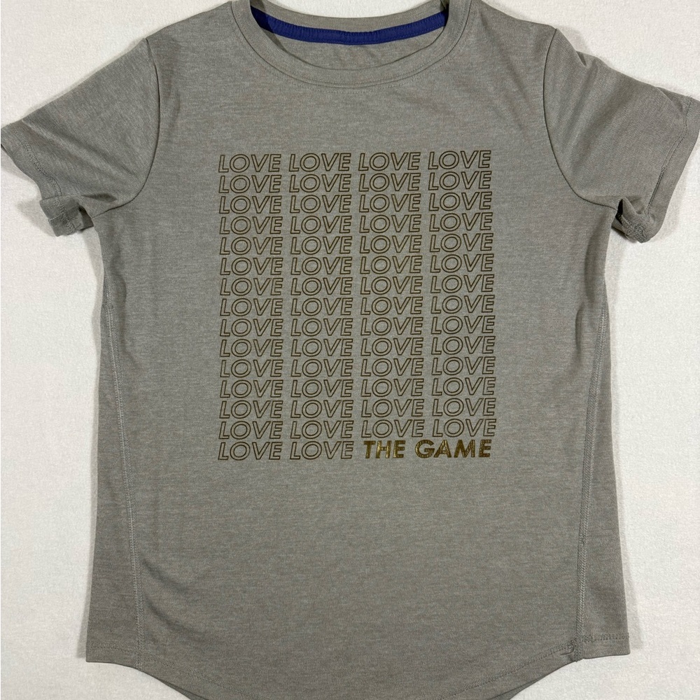 All in Motion Short Sleeve Gray T-Shirt Girls (Size M 7/8) Love The Game
